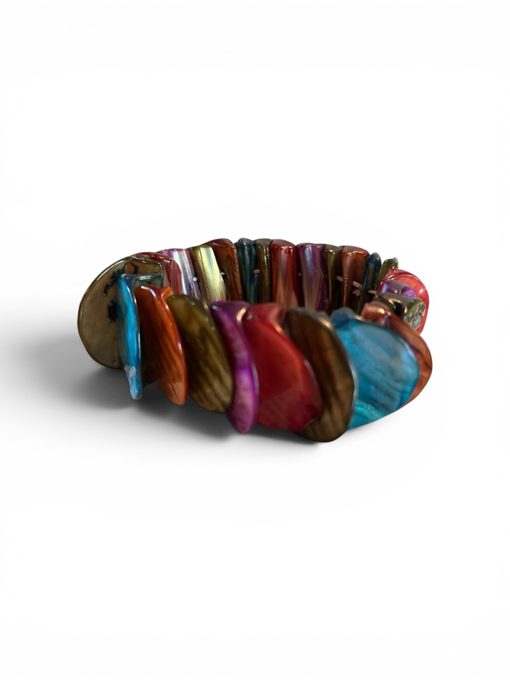 Multi-Color Shell Chip Stretch Bracelet